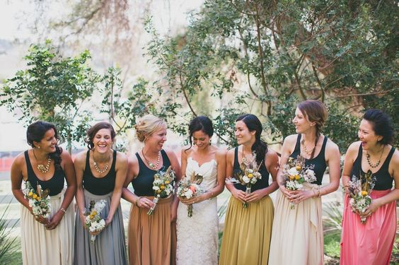 How to Style Your Wedding Party on the Cheap